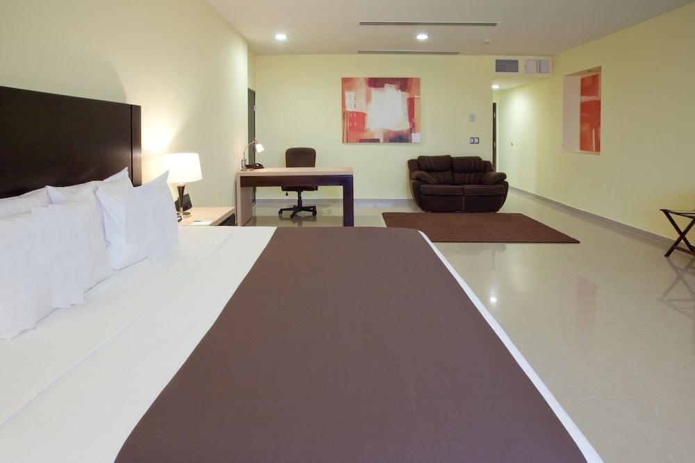 Hipico Inn Hotel Poza Rica Екстериор снимка