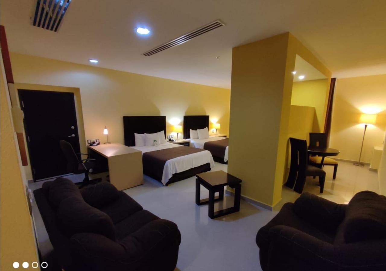 Hipico Inn Hotel Poza Rica Екстериор снимка