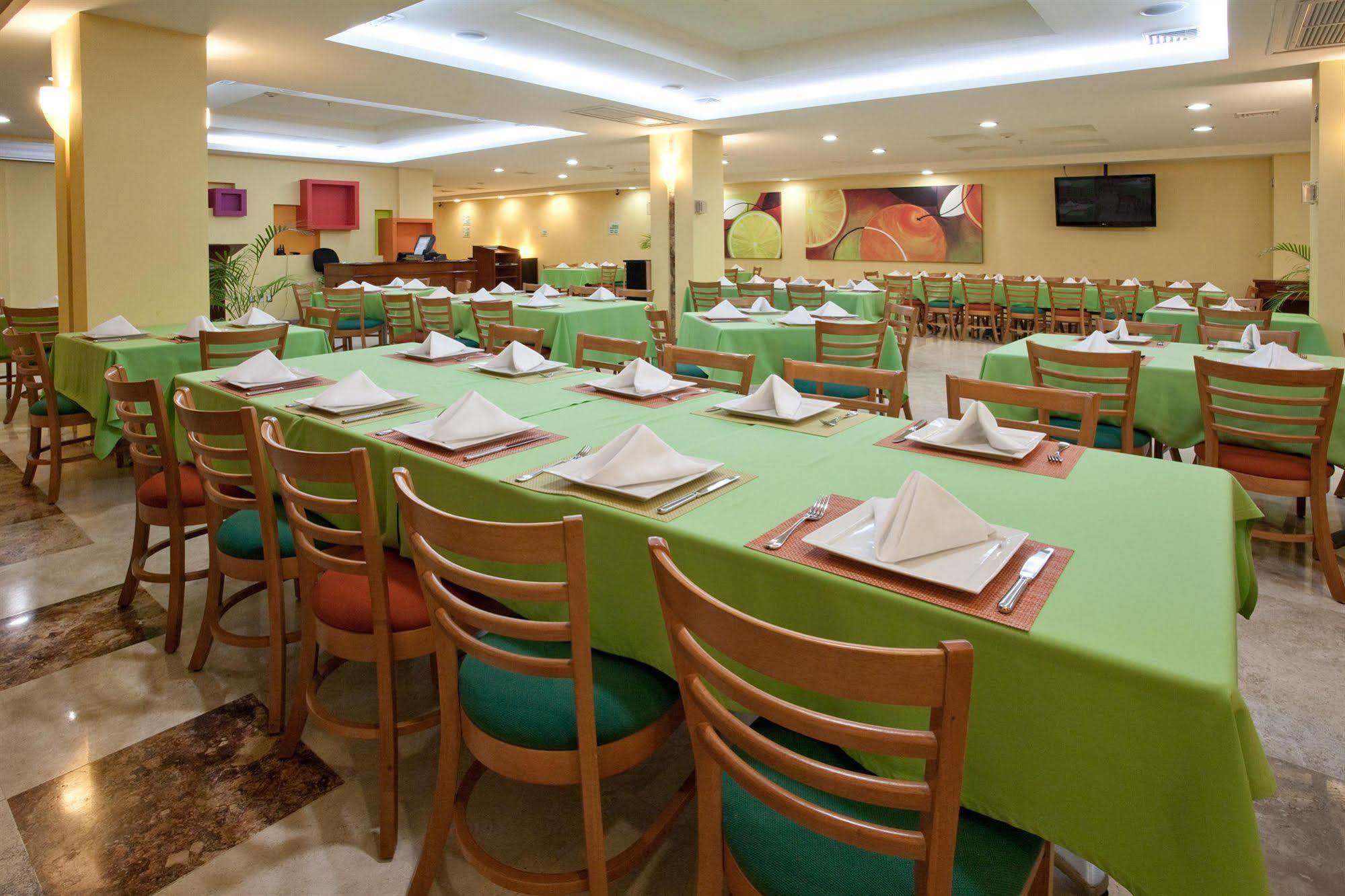Hipico Inn Hotel Poza Rica Съоръжения снимка