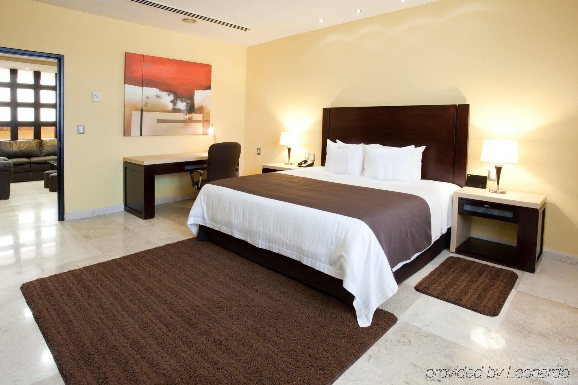 Hipico Inn Hotel Poza Rica Стая снимка